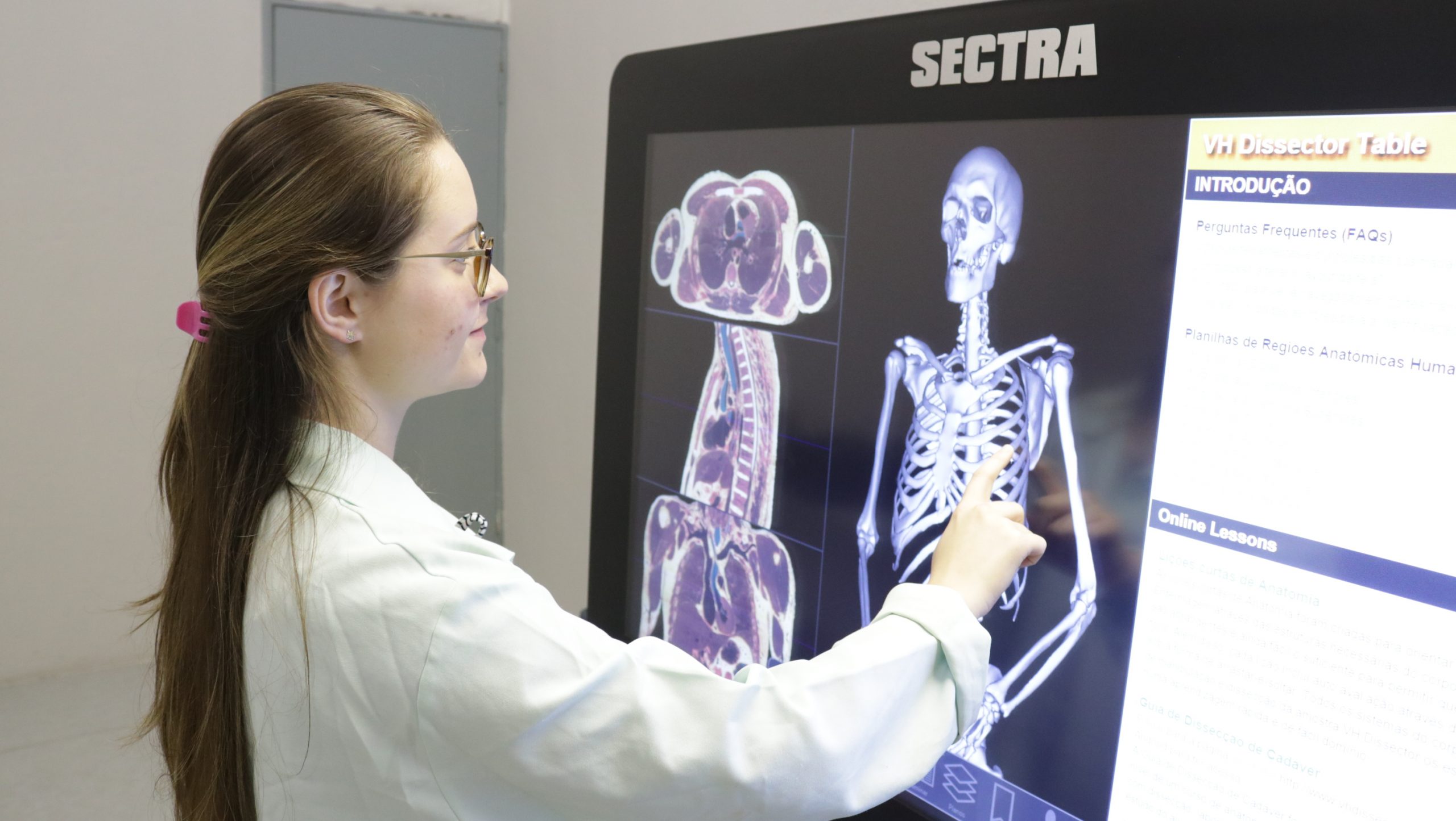 Aula de Anatomia: muito mais real do que você pensa - Medicina
