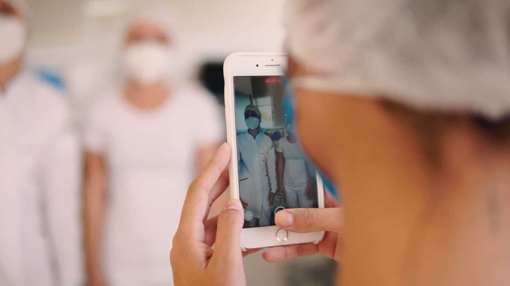 V&iacute;deo sendo gravado para pr&eacute;-consulta infantil