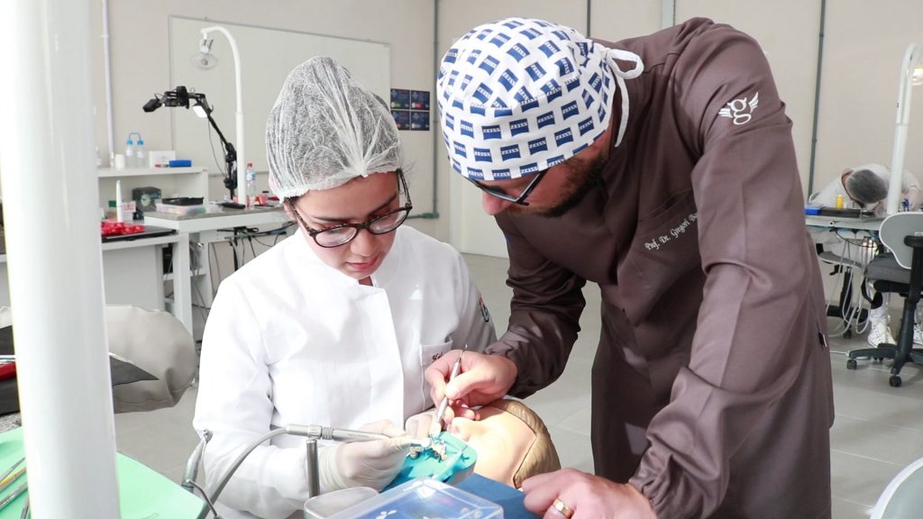 Onde estudar Odontologia