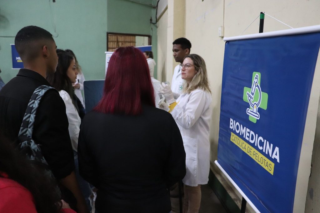 biomédico na saúde pública, O Biomédico na Saúde Pública