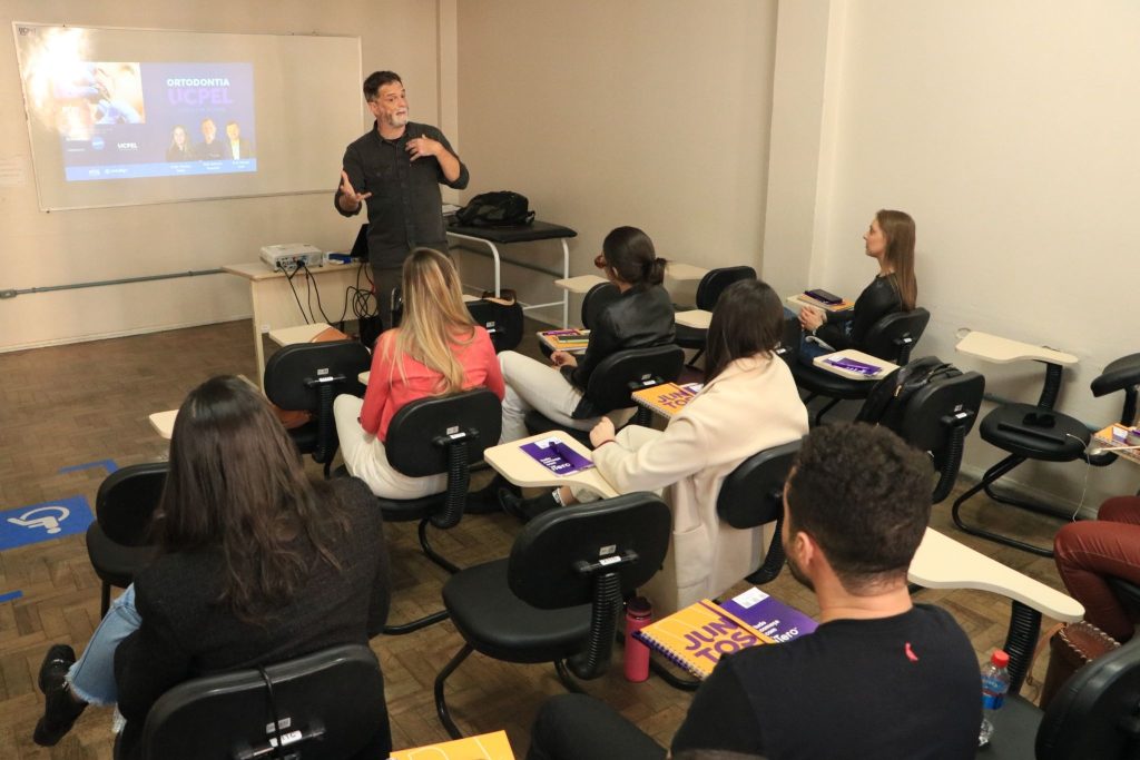 , Sua carreira pediu upgrade: a p&oacute;s-gradua&ccedil;&atilde;o da UCPel pode ser a resposta